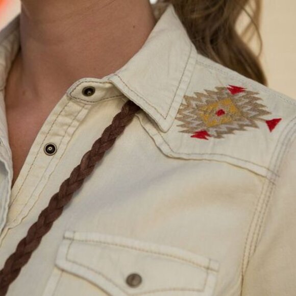 Ryan Michael Embroidered Sunrise Top L1010 - Picture 4 of 6